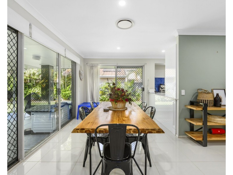 3 Butler Street, Wakerley QLD 4154