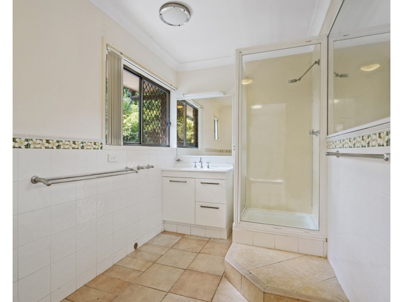 13 Beenwerrin Crescent, Capalaba QLD 4157