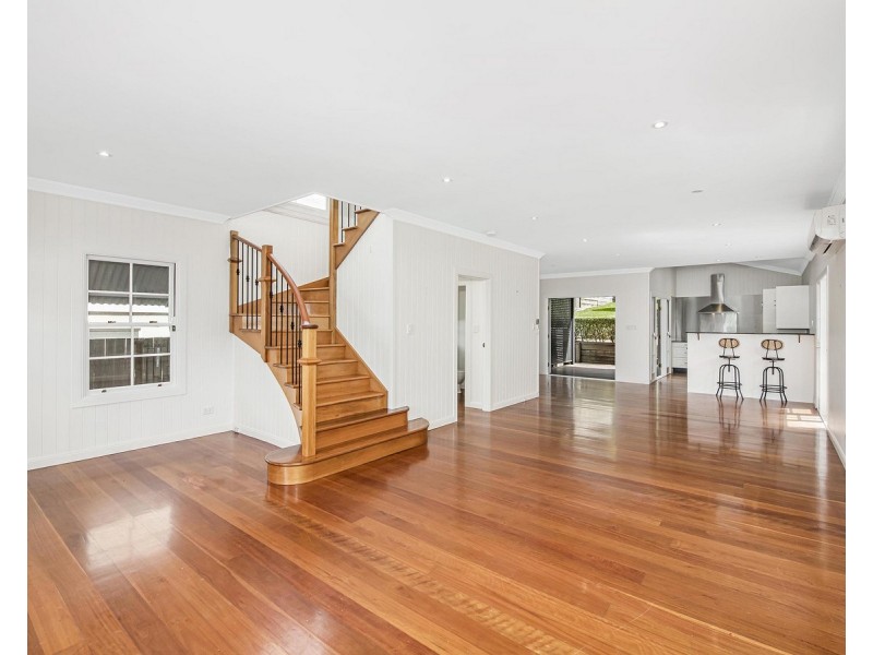 44 Riddell Street, Bulimba QLD 4171