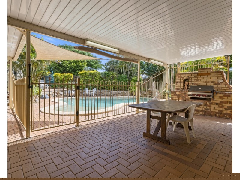 6 Balsa Court, Victoria Point QLD 4165