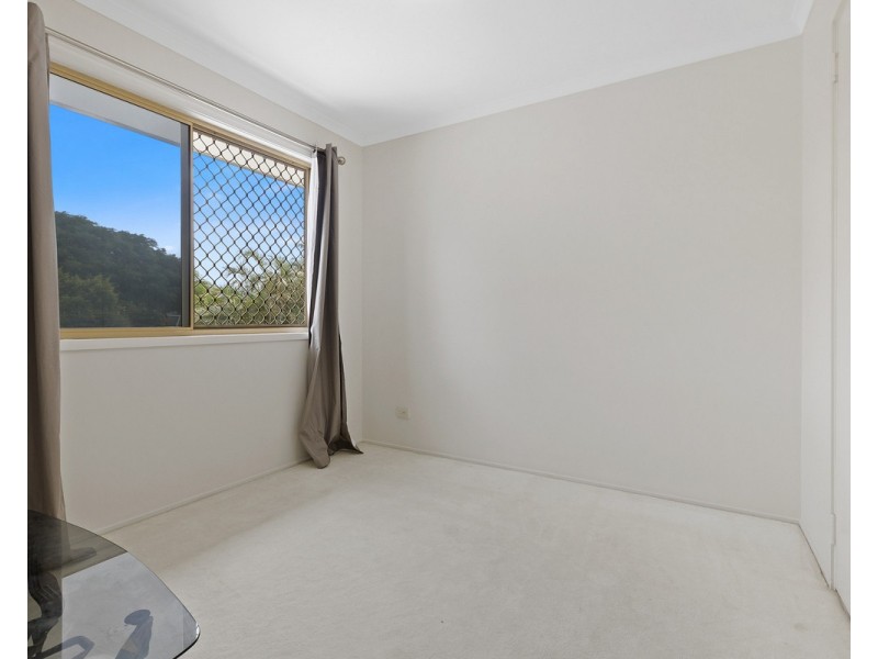 6 Balsa Court, Victoria Point QLD 4165