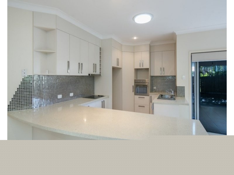 36 Thomas Street, Birkdale QLD 4159