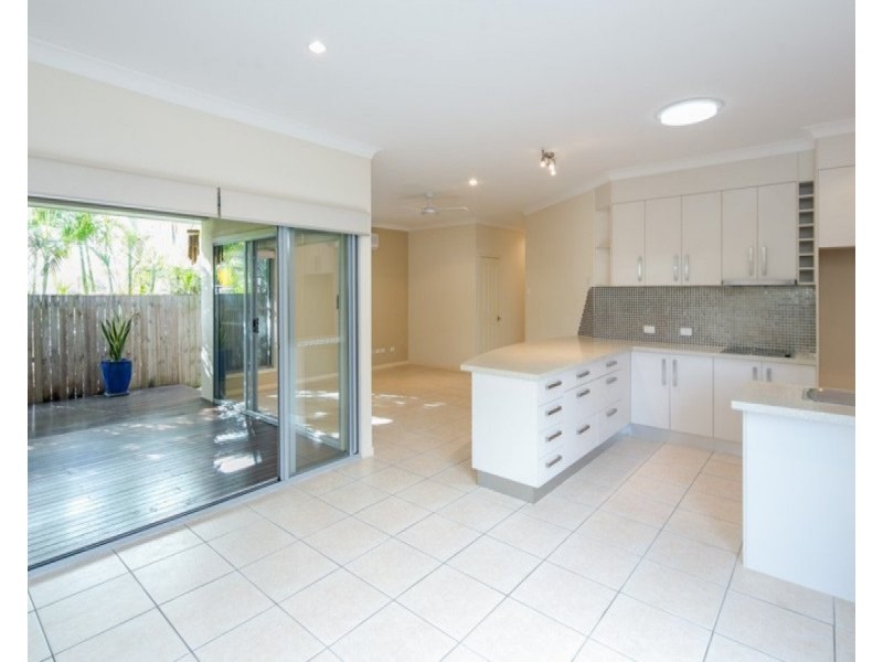 36 Thomas Street, Birkdale QLD 4159