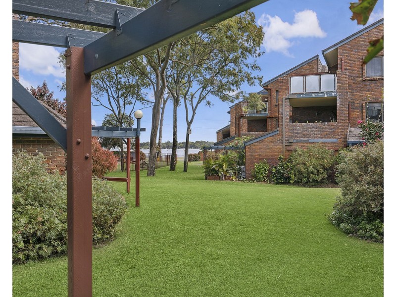 24/97 Sylvan Beach Esplanade, Bellara QLD 4507