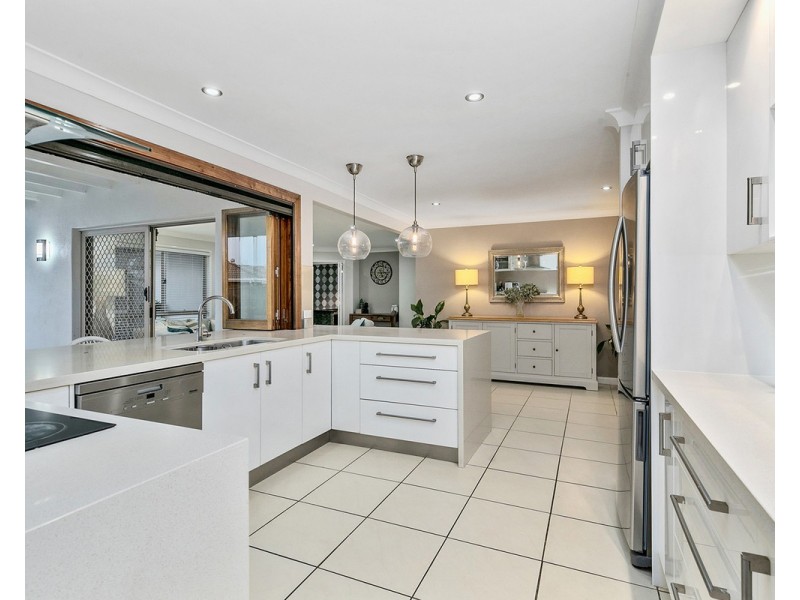 10 Spatlese Court, Thornlands QLD 4164