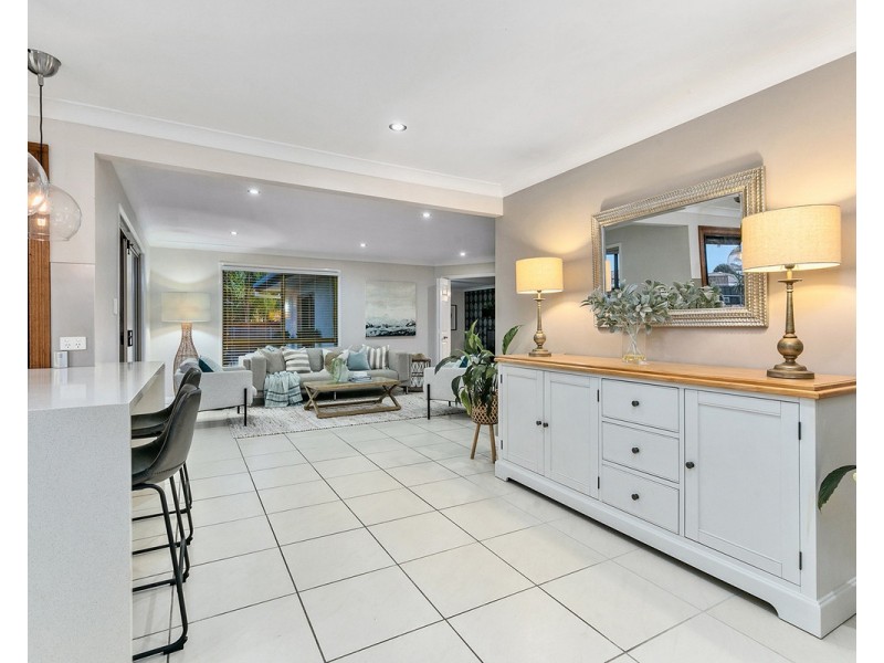 10 Spatlese Court, Thornlands QLD 4164