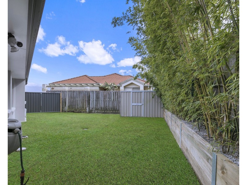 27 Ransom Place, Wakerley QLD 4154