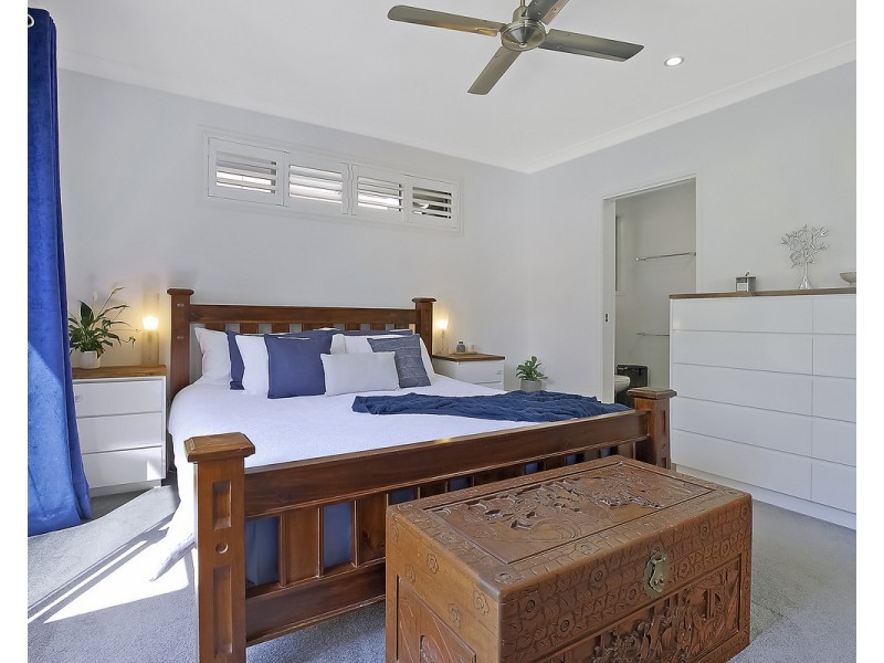 29 Schooner Circuit, Manly West QLD 4179