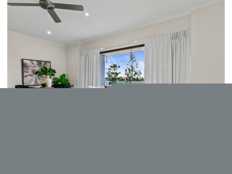201/621 Wynnum Road, Morningside QLD 4170