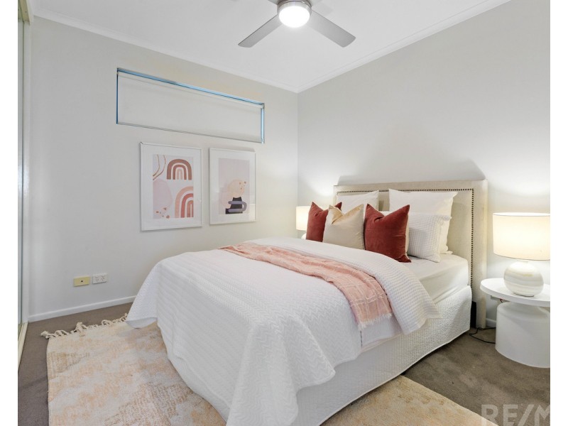 201/621 Wynnum Road, Morningside QLD 4170