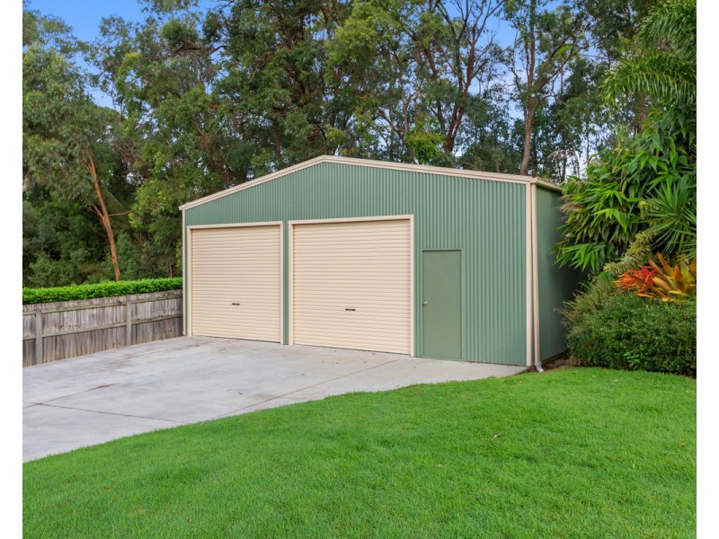 40 Kalmia Drive, Redland Bay QLD 4165