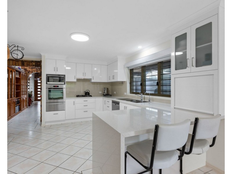 9 Anne Marie Court, Victoria Point QLD 4165