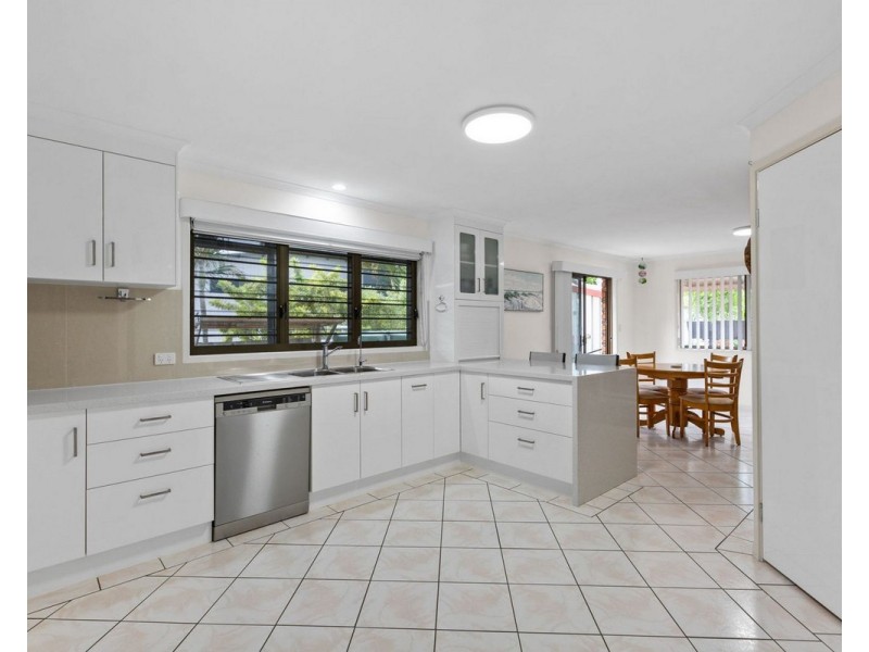 9 Anne Marie Court, Victoria Point QLD 4165