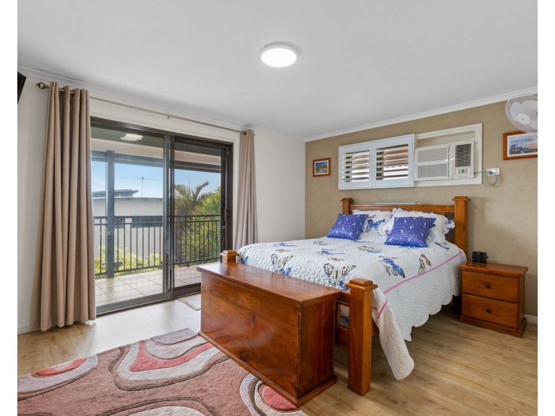 9 Anne Marie Court, Victoria Point QLD 4165