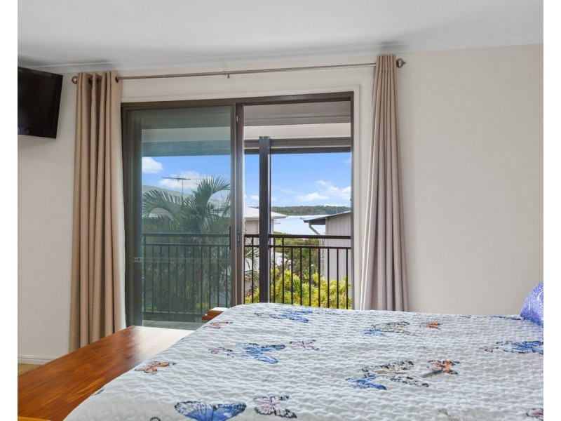 9 Anne Marie Court, Victoria Point QLD 4165