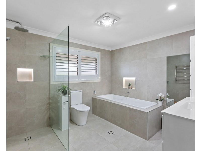 9 Anne Marie Court, Victoria Point QLD 4165