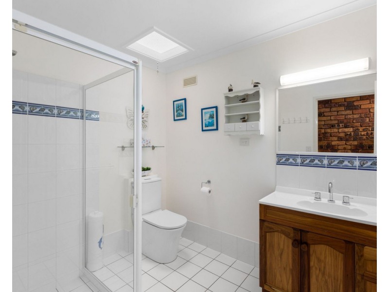 9 Anne Marie Court, Victoria Point QLD 4165