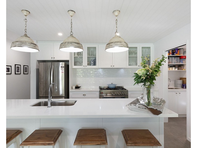 3 Hope Street, Ormiston QLD 4160