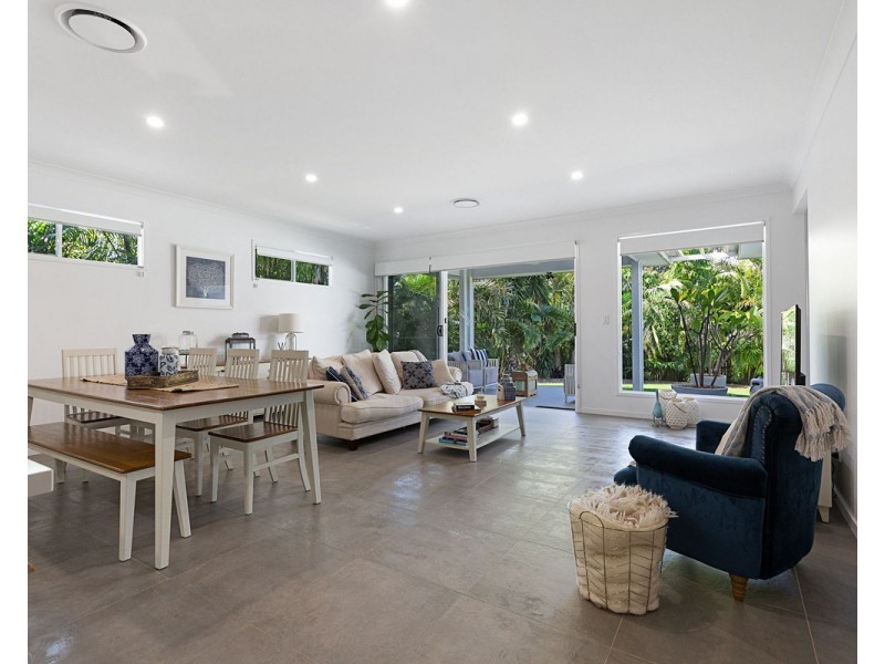 3 Hope Street, Ormiston QLD 4160