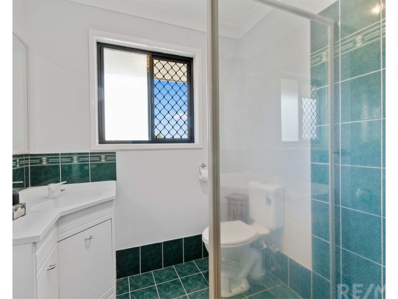 6 Templar Street, Wynnum West QLD 4178