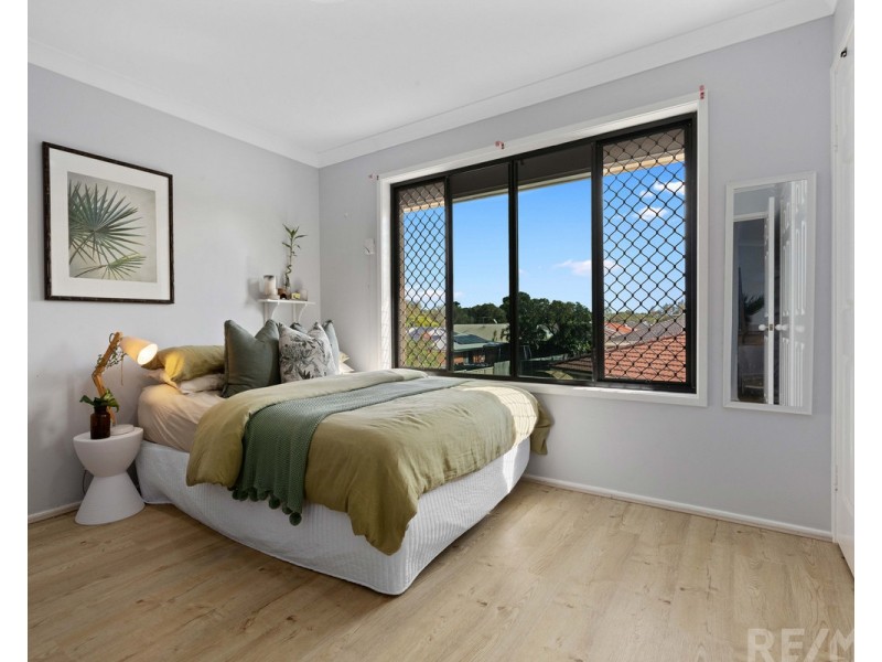 6 Templar Street, Wynnum West QLD 4178