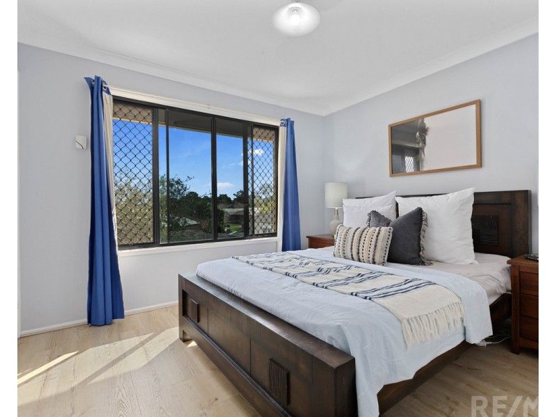 6 Templar Street, Wynnum West QLD 4178