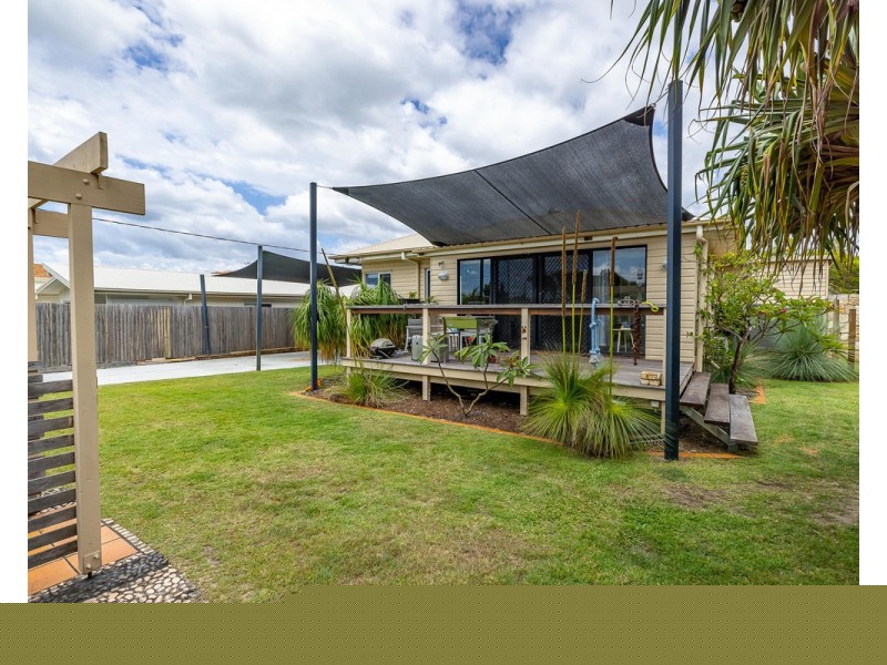 20 Moore Street, Victoria Point QLD 4165