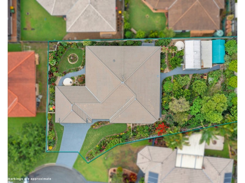 15 Scampi Place, Redland Bay QLD 4165