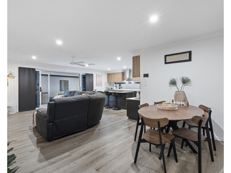 37 Cumberland Drive, Alexandra Hills QLD 4161