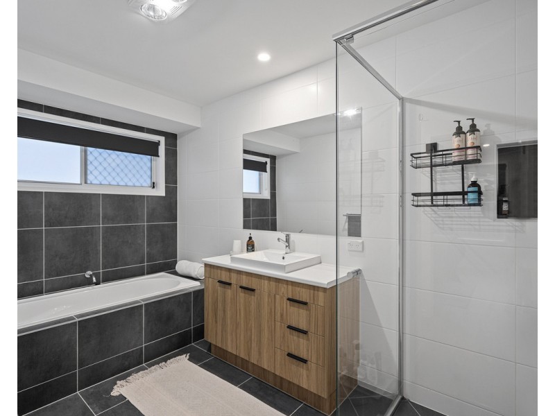 37 Cumberland Drive, Alexandra Hills QLD 4161