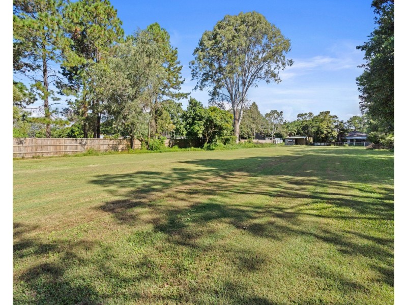 1128 New Cleveland Road, Gumdale QLD 4154