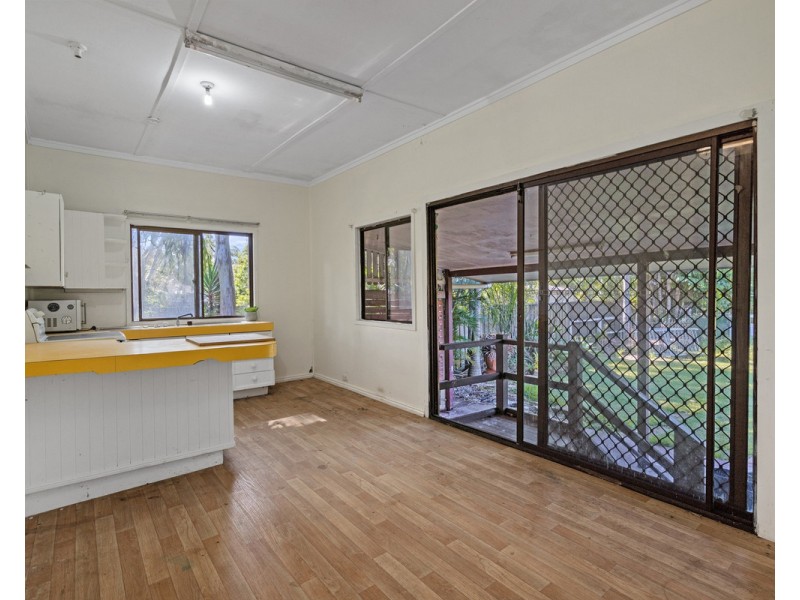 1128 New Cleveland Road, Gumdale QLD 4154