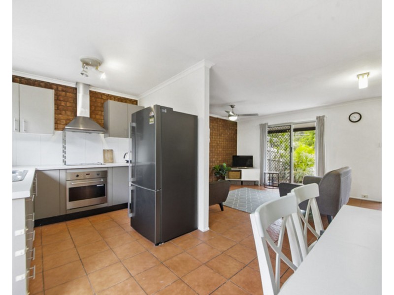 90 Cumberland Drive, Alexandra Hills QLD 4161