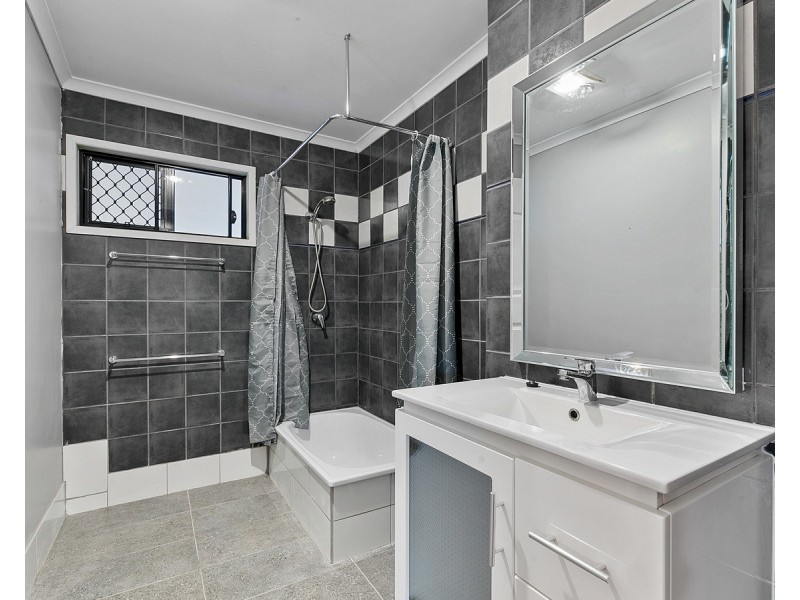 22 Meilandt Street, Wynnum QLD 4178