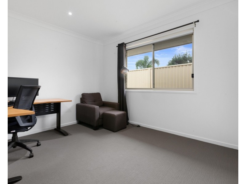 21 Willis Close, Redland Bay QLD 4165