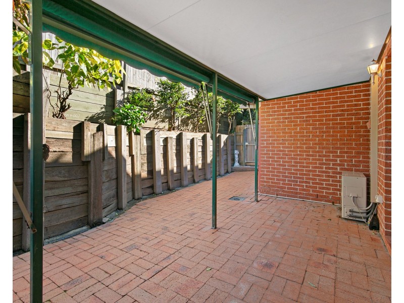2/89 Richmond Road, Morningside QLD 4170