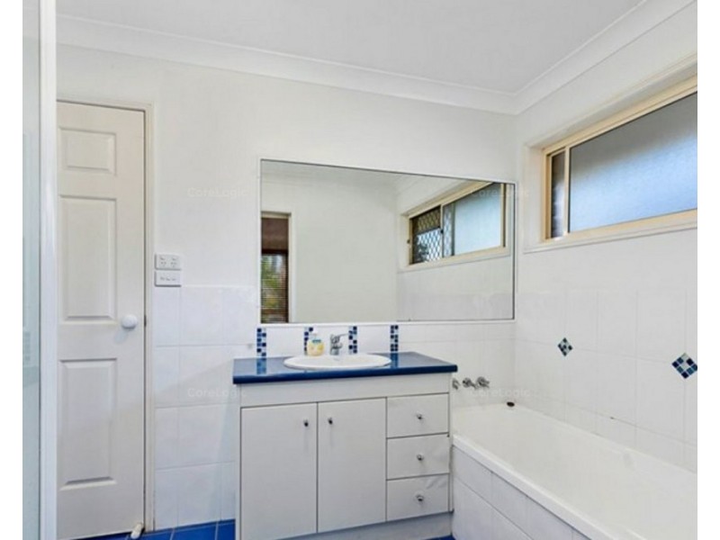 22 Spruce Avenue, Victoria Point QLD 4165