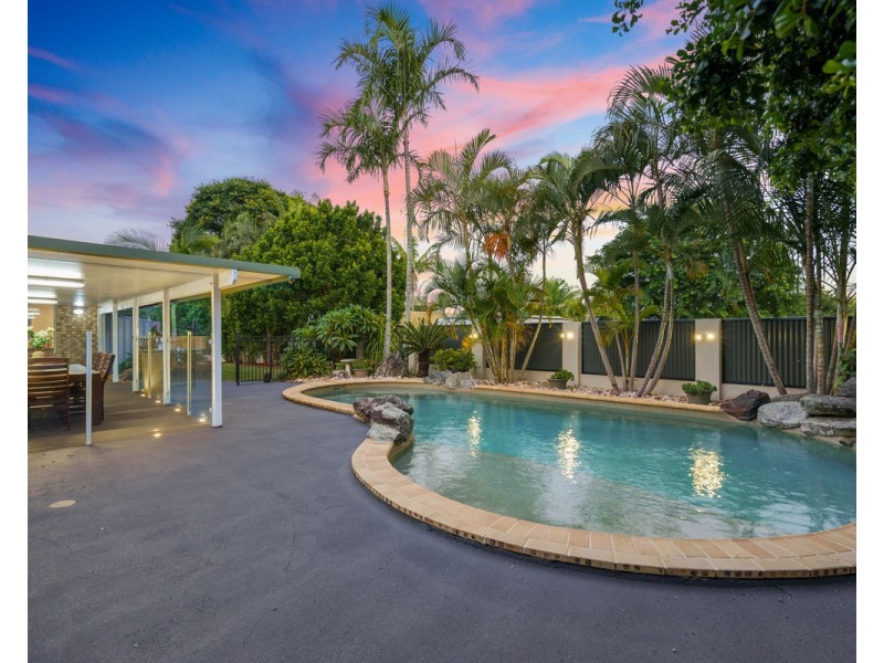 52 Charles Canty Drive, Wellington Point QLD 4160