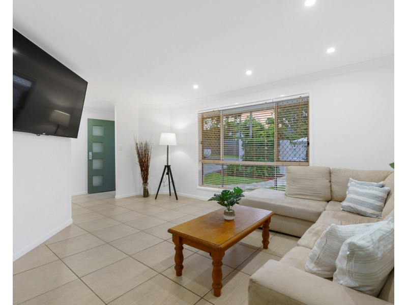 52 Charles Canty Drive, Wellington Point QLD 4160