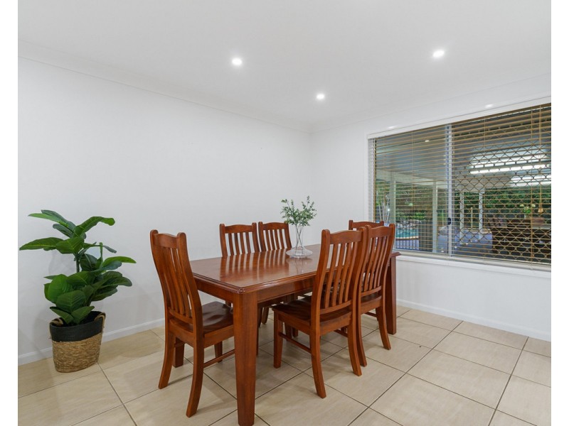 52 Charles Canty Drive, Wellington Point QLD 4160