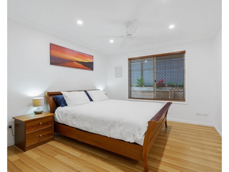 52 Charles Canty Drive, Wellington Point QLD 4160