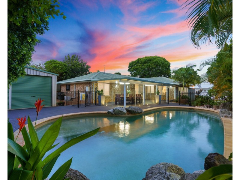 52 Charles Canty Drive, Wellington Point QLD 4160