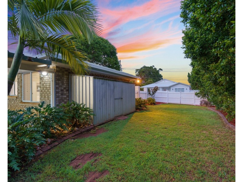 52 Charles Canty Drive, Wellington Point QLD 4160
