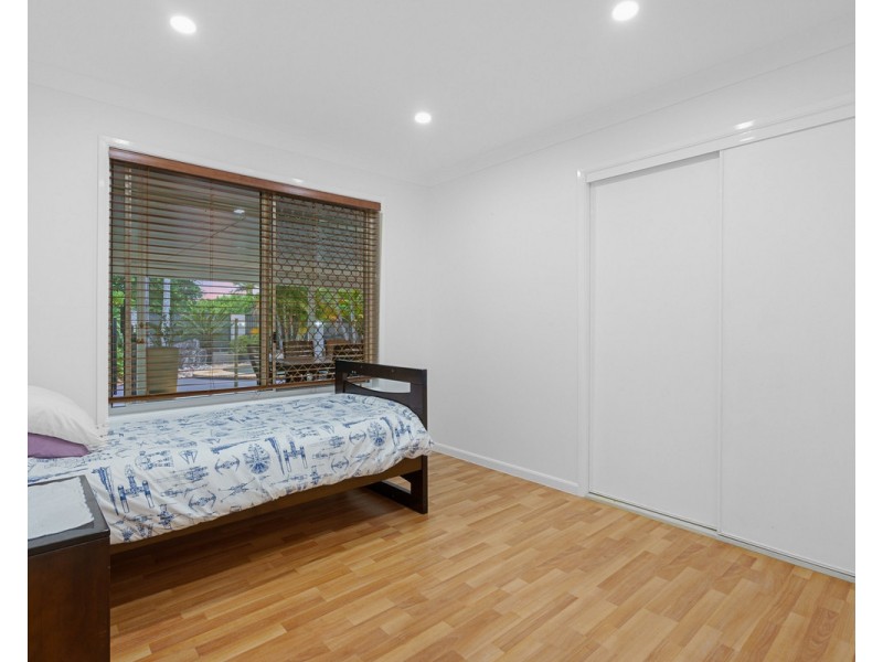 52 Charles Canty Drive, Wellington Point QLD 4160