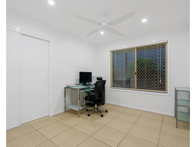 52 Charles Canty Drive, Wellington Point QLD 4160