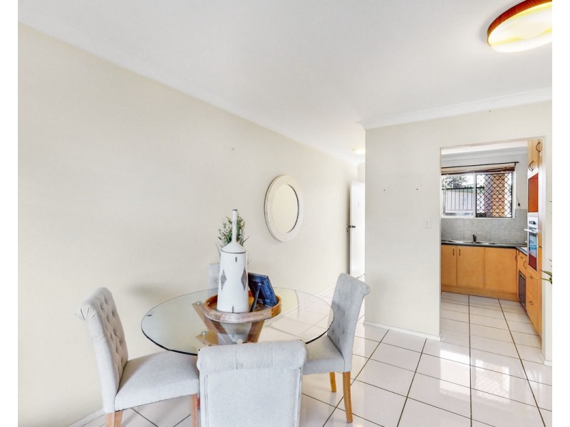 2/10 Rogoona Street, Morningside QLD 4170
