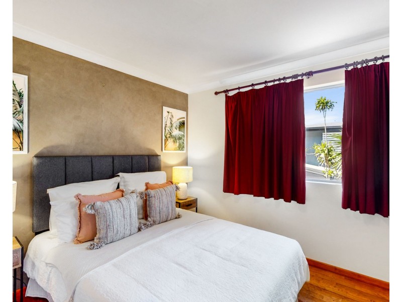 2/10 Rogoona Street, Morningside QLD 4170