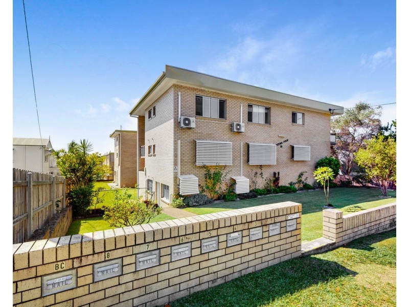 2/10 Rogoona Street, Morningside QLD 4170