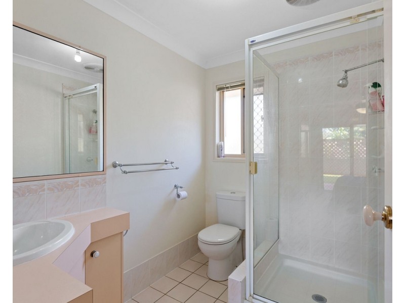 11 Grandis Crescent, Victoria Point QLD 4165