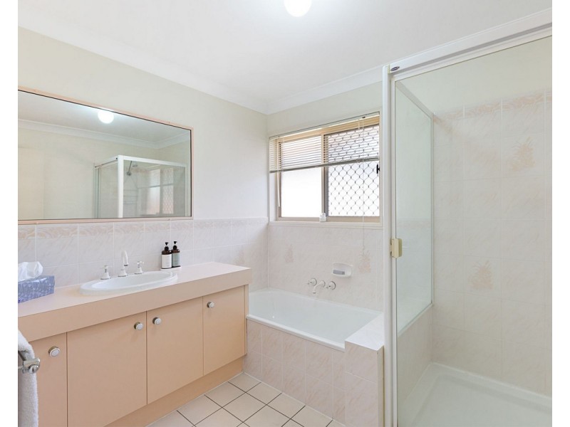 11 Grandis Crescent, Victoria Point QLD 4165